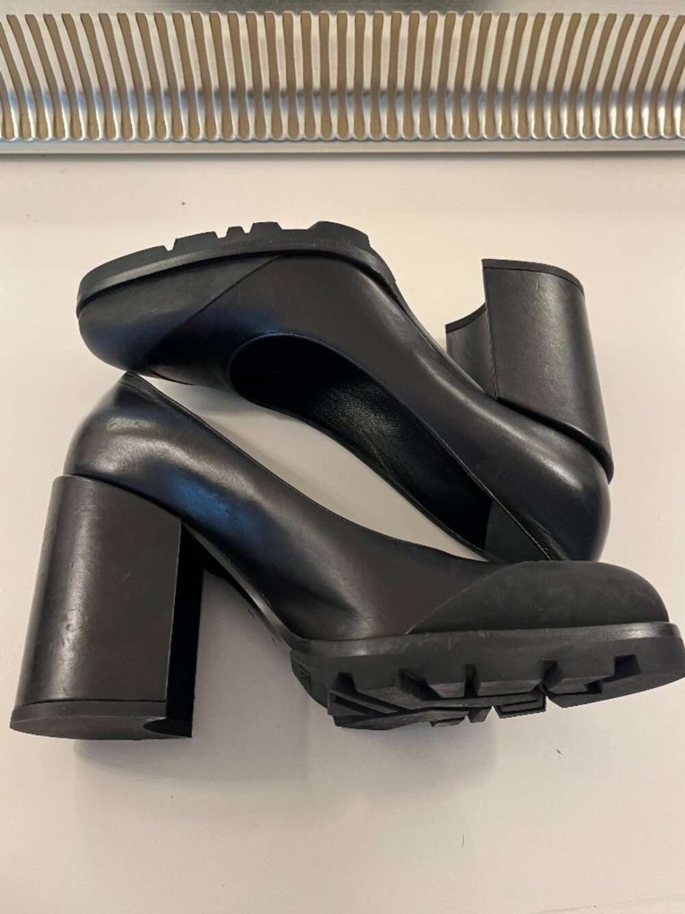 Jil Sander Luxury Italian Black Leather Block Heel Platform Pumps | EU 37 (US 7)